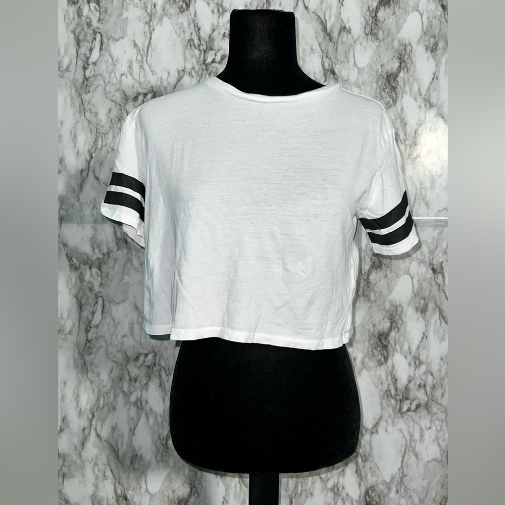 H&M Divided White Women’s Crop Top